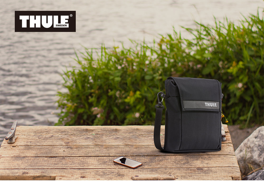 Thule Paramount Crossbody Bag 斜背包 